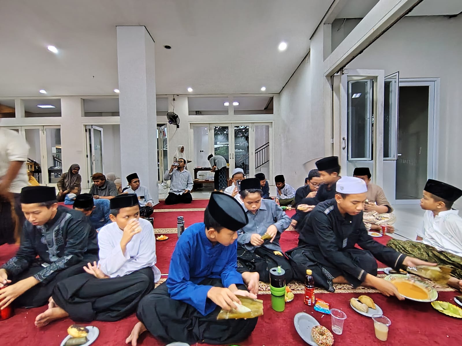Membentuk Karakter Religius melalui Rutinitas Buka Puasa Sunnah Senin dan Kamis